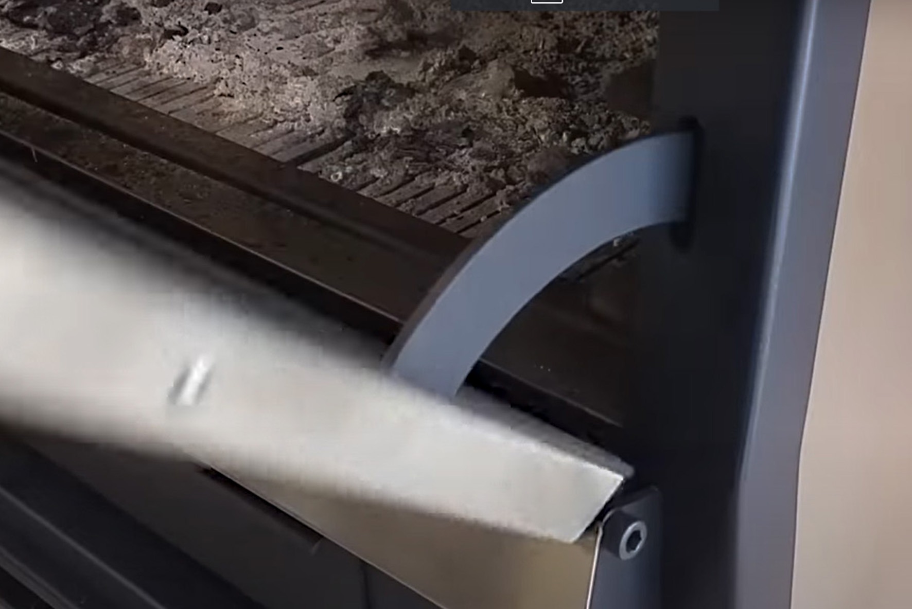 CARA PERAWATAN PIRA CHARCOAL OVEN - Multi Flashindo Karisma