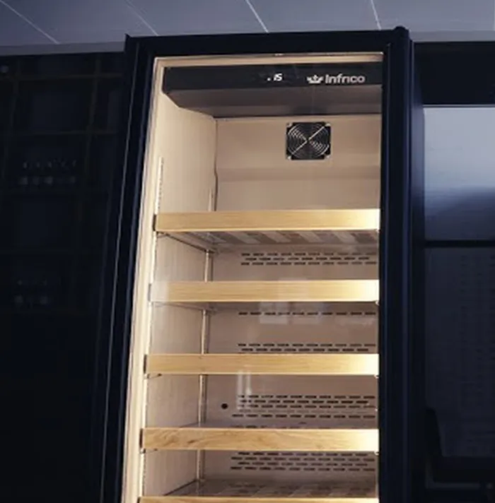 Wine Cooler Single Temperature – EVV90 - Image 2