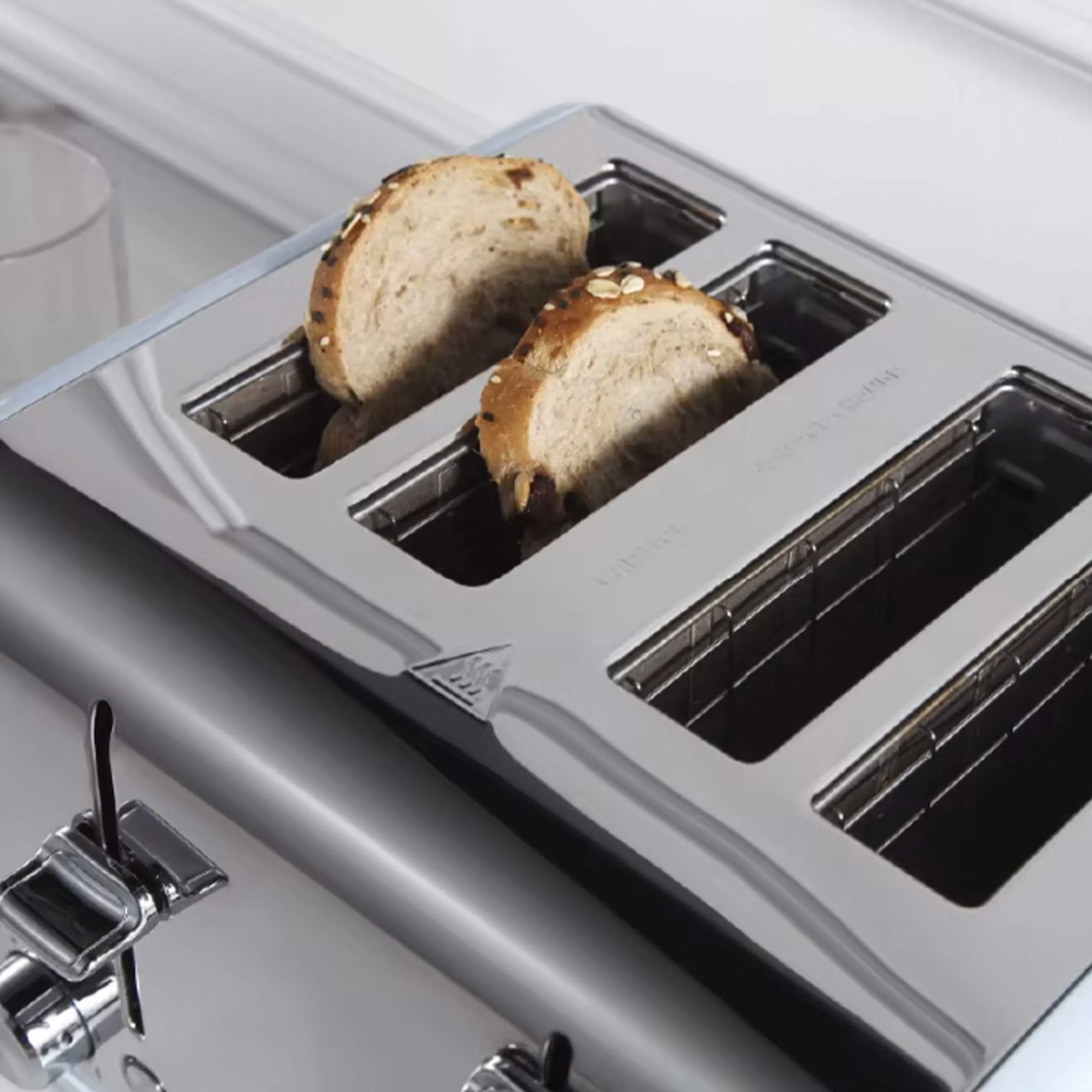 Electric Bread Toaster - WT 8250 (Automatic Pop Up) - Image 2