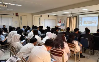 Warta Ekonomi liput guest lecture MFK dan Tecnoeka di AKPAR NHI Bandung