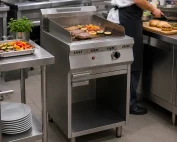 Panduan memilih griddle untuk restoran dan dapur profesional oleh PT Multi Flashindo Karisma